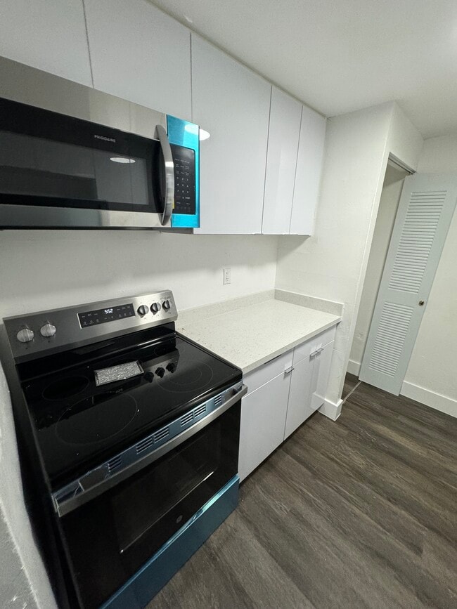 Kitchen cabinets