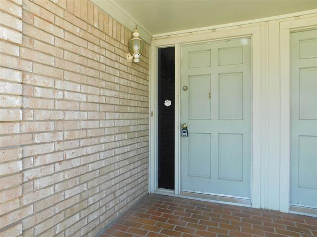 Photo - 2408 Bernard St