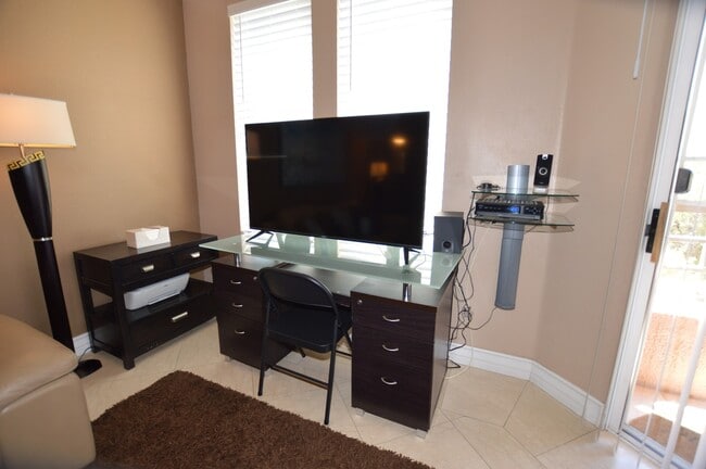 Photo - Meridian TOP FLOOR Furnished 1 bed | 1 bath condo with Strip and High Roller view.