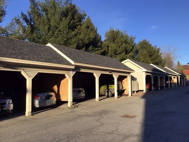 Photo - 117 John Fay Rd Unidad 117 John Fay Road #103