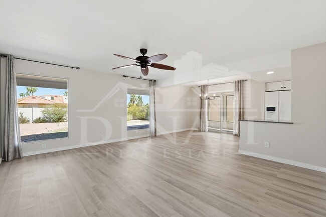 Photo - 10602 E Elmhurst Dr