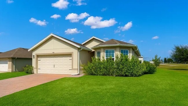 Photo - 211 NE 20th St