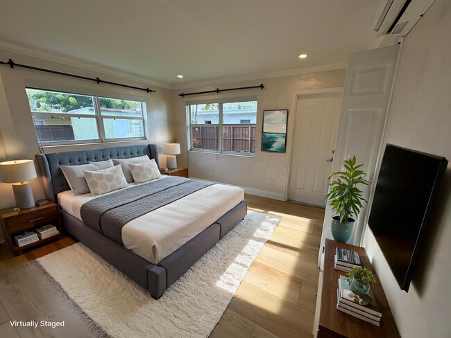 Photo - 1032 NE 16th Terrace
