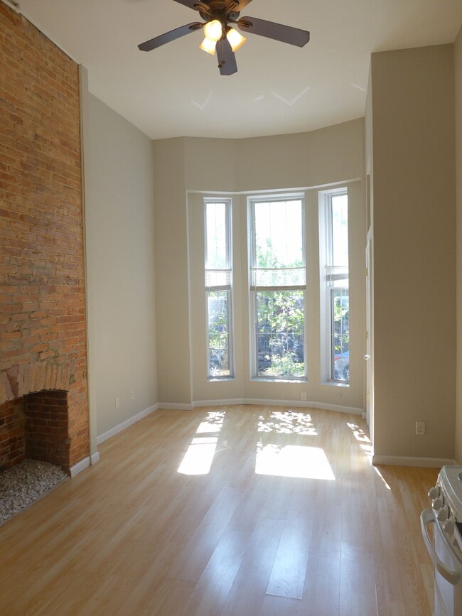 Building Photo - 1705 N Calvert St Unit 1A