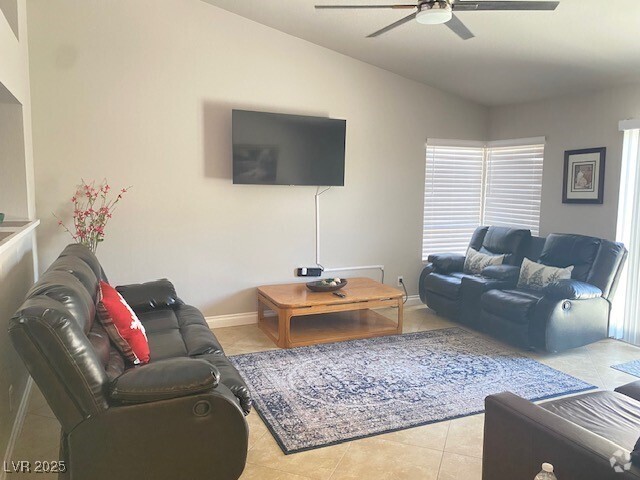 Building Photo - 4810 Lone Vista Way Rental
