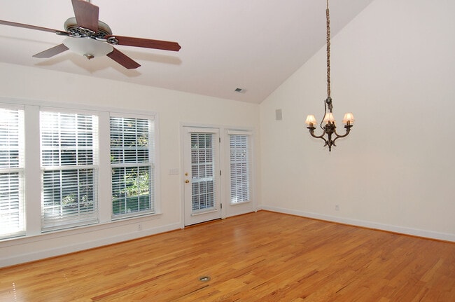 Photo - 3611 Lion Ridge Ct