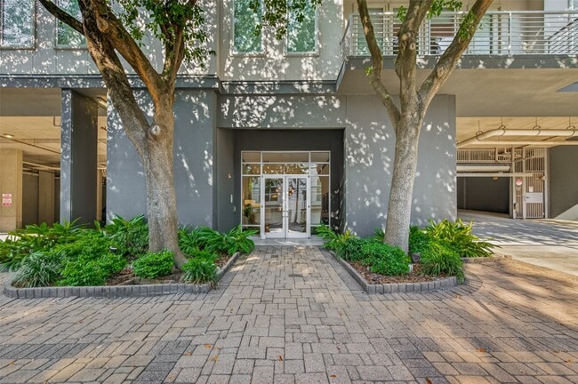 Building Photo - 505 Jackson Hill St