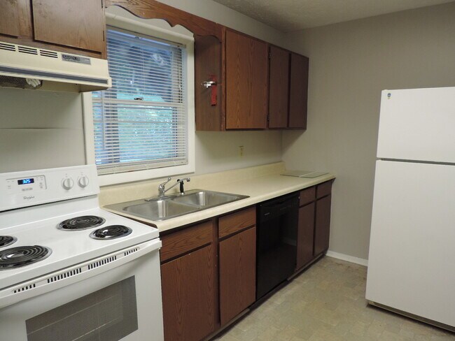 Photo - 4bd Lower Unit In Duplex Right Off New Market And Close To ASU