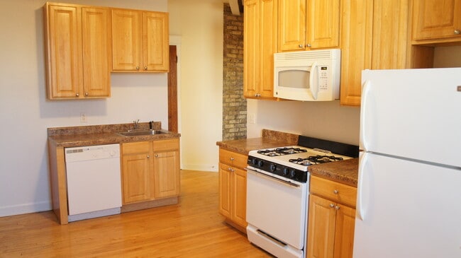 Photo - 2453 N Spaulding Ave