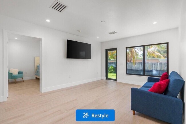 Photo - 303 De Carie St Unit 303