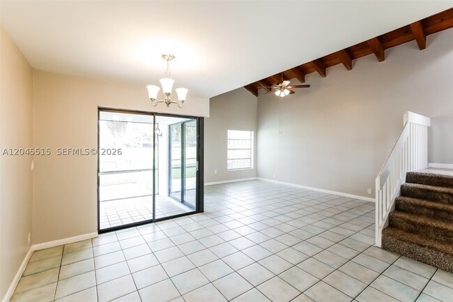Photo - 1430 W Sandpiper Cir