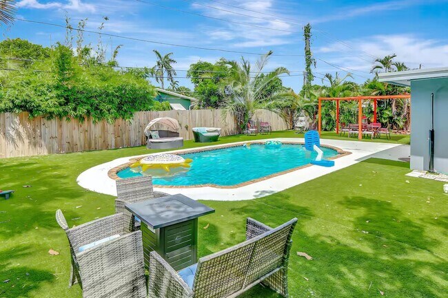 Photo - 2809 NW 7th Ave