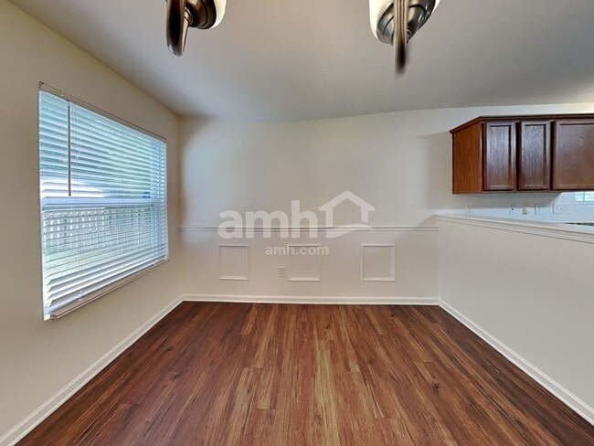 Photo - 15634 Lakepoint Forest Dr
