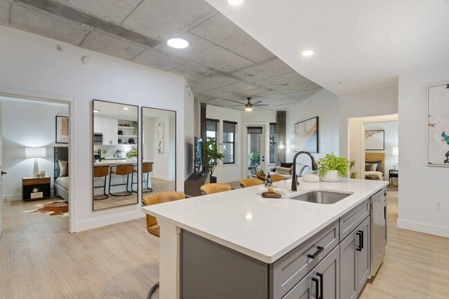 Elliston 23, Nashville, TN, Kitchen - Elliston 23