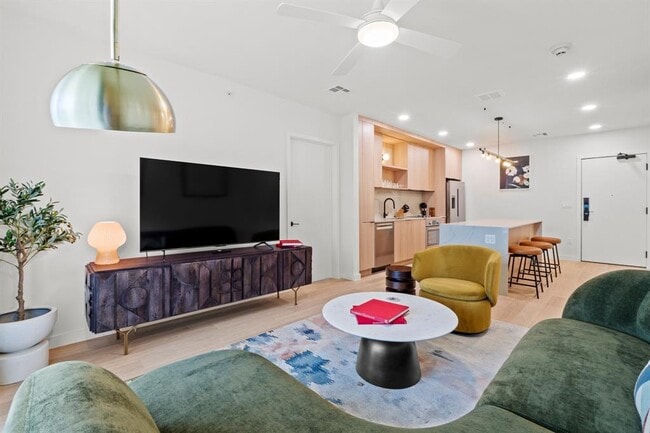 Photo - 2323 S Lamar Blvd Unit 520