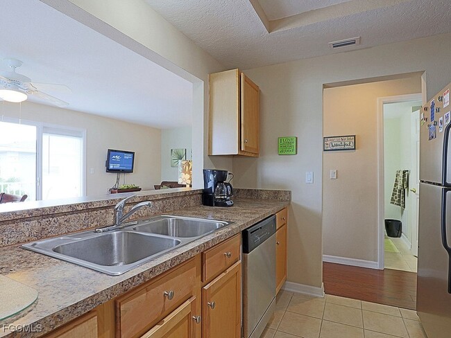 Photo - 3336 N Key Dr Unit J8