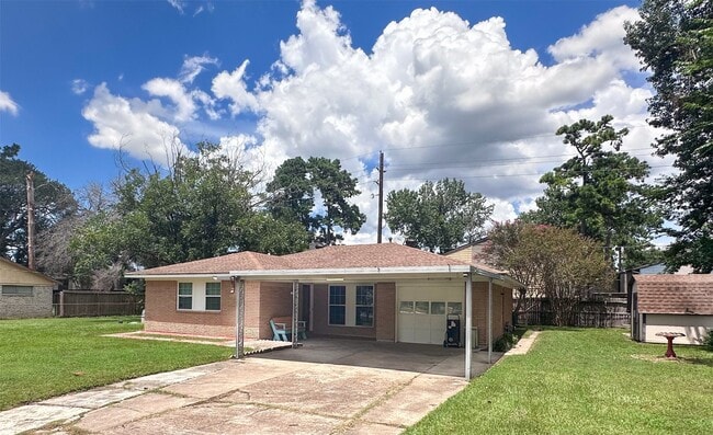 Photo - 17706 Wild Oak Dr