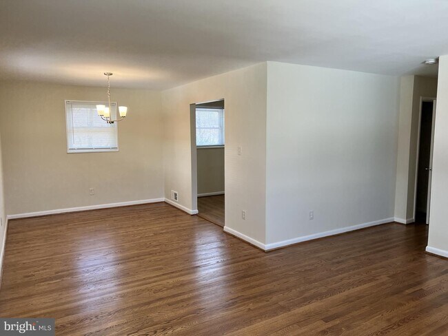 Photo - 11405 Ashley Dr House