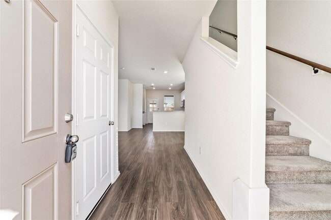 Photo - Beautiful HOME Katy Crossing! Fantastic Two Story home with 4 Beds/3 Baths/2 Car Garage, Master +...
