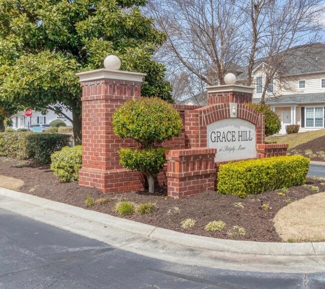 Building Photo - 1180 Grace Hill Dr Unit Condo
