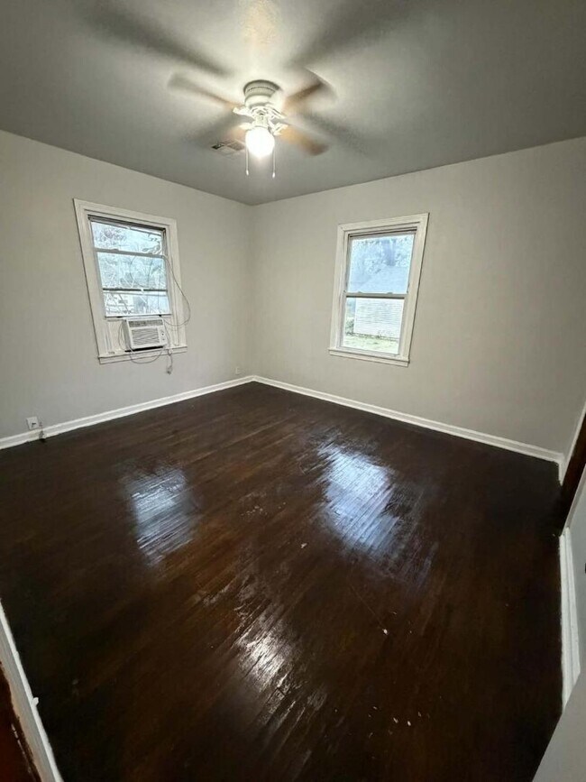 Photo - 1216 N 6th St