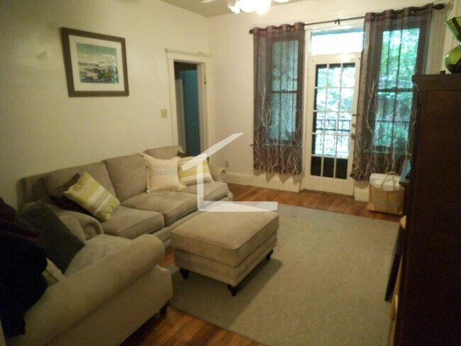 Photo - 35 Mount Hood Rd