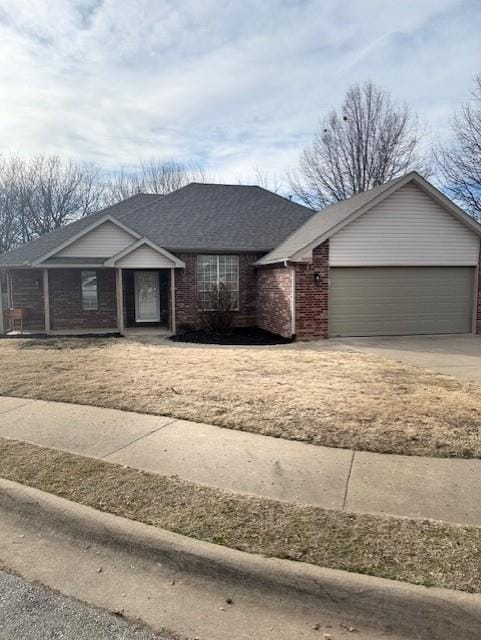 Photo - 5102 Roxbury Way