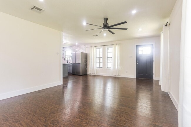 Photo - 1324 Cherry St