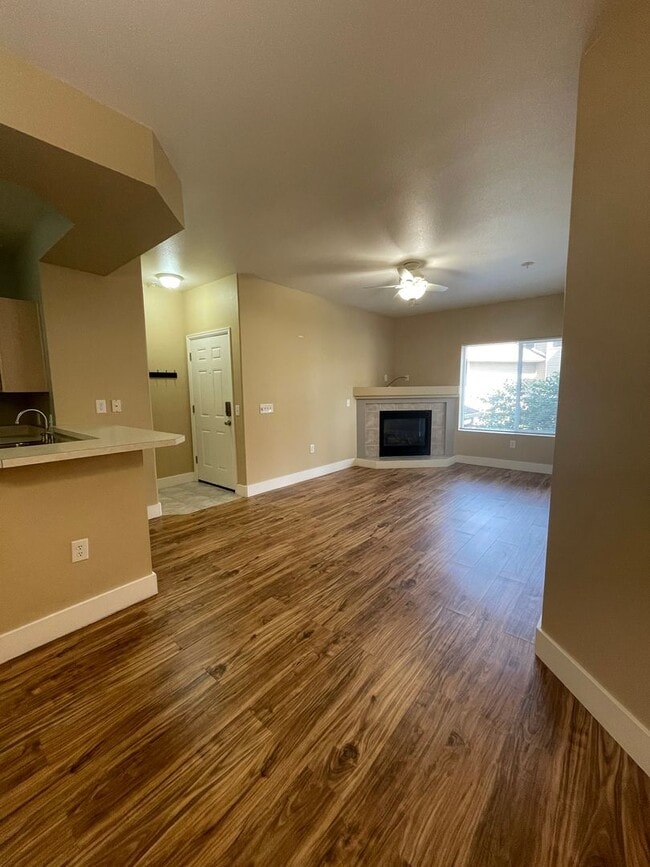 Photo - 4545 Wheaton Dr Unidad G260