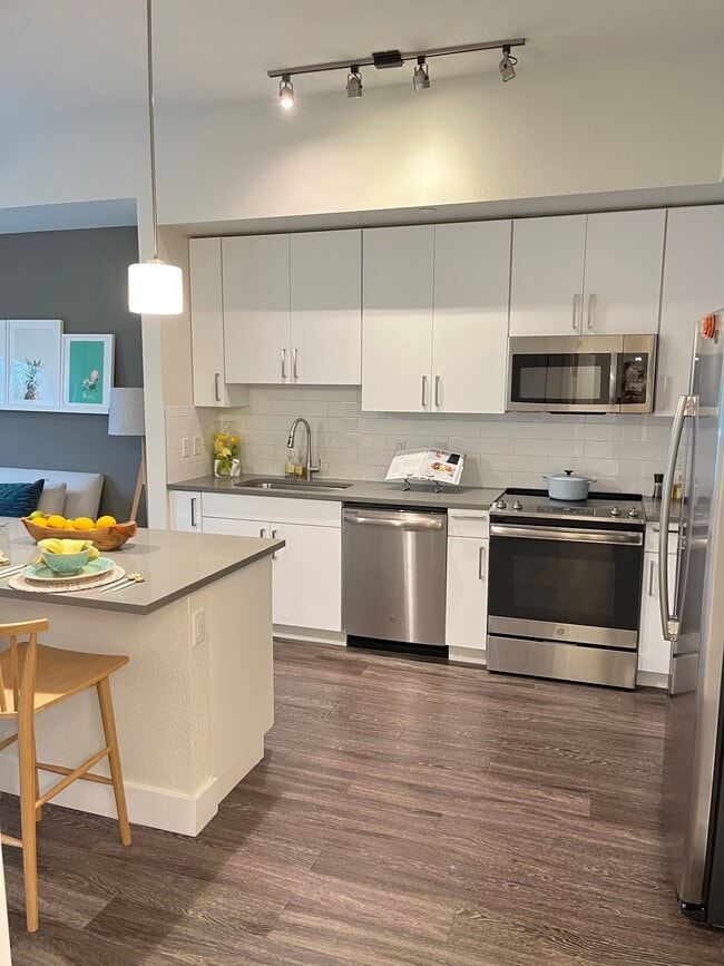 Photo - 510 NE 34th St Unit A5