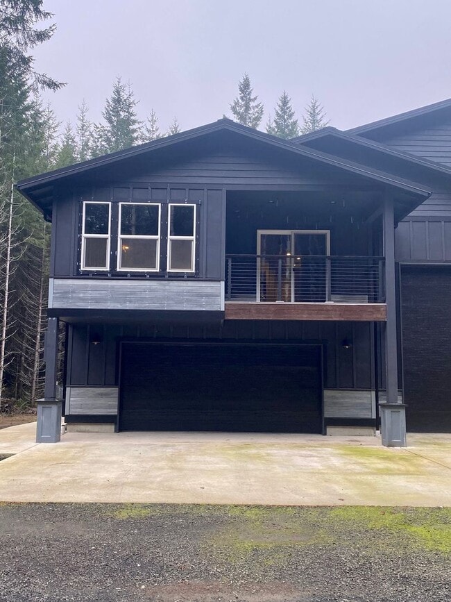 Photo - Modern meets private on Harstine Island!