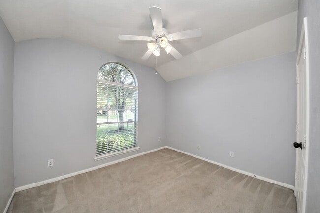 Photo - 24822 Diamond Run Ct