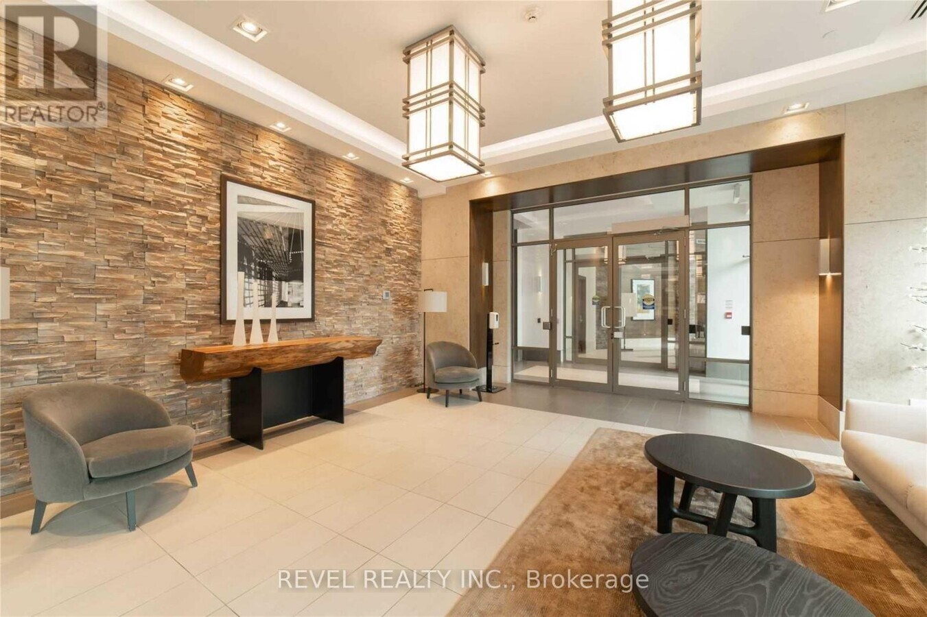 Photo - 1215 Bayly St Unité 307