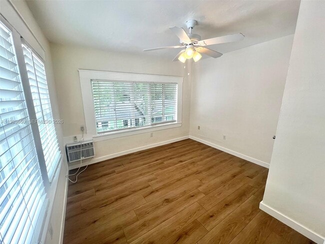 Photo - 229 NE 25th St Unit 229