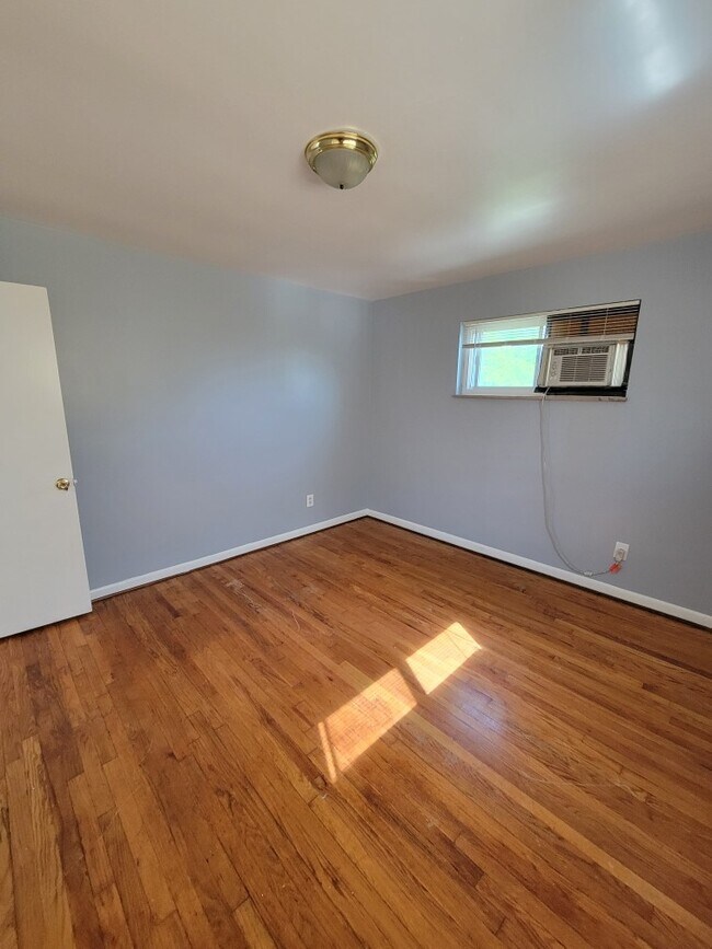 Photo - 2722 Montana Ave