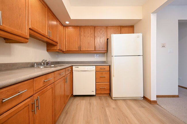 Photo - 809 S Dwyer Ave Unit 3E