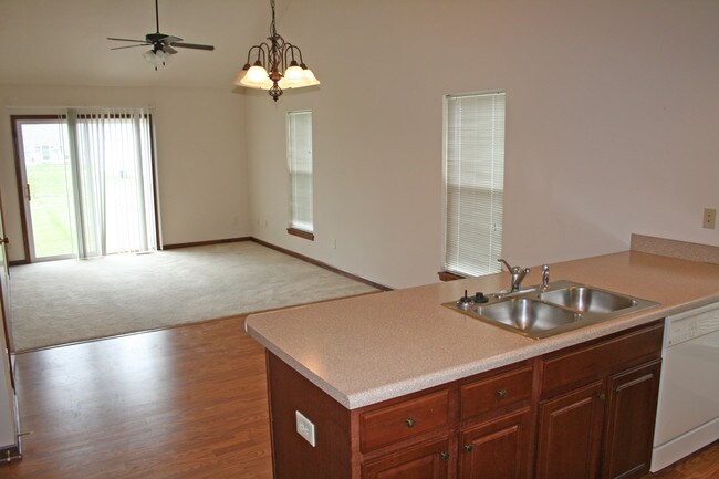 Photo - Prairiebrooke Duplexes