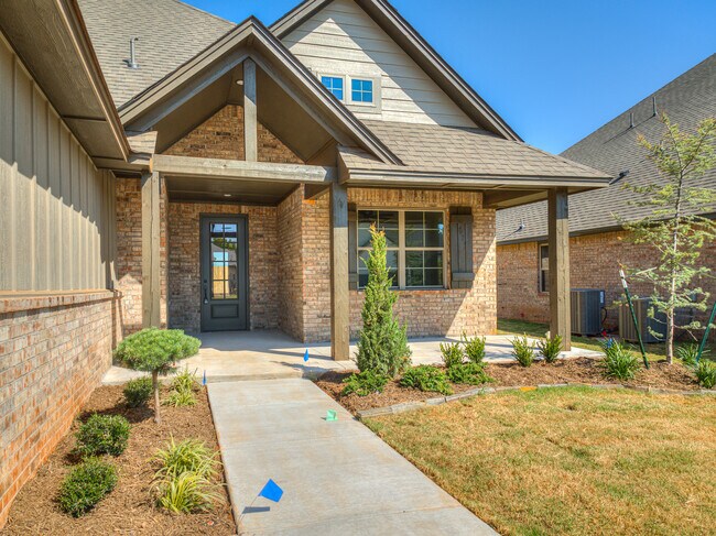 Photo - 14517 Chambord Dr