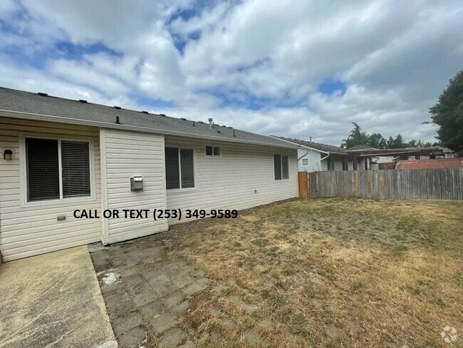 Building Photo - 2807 V Ct SE Rental