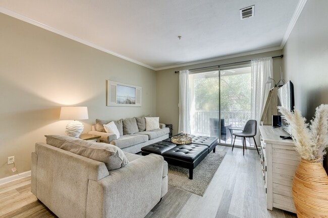 Building Photo - 200 Sandestin Ln Unit 305