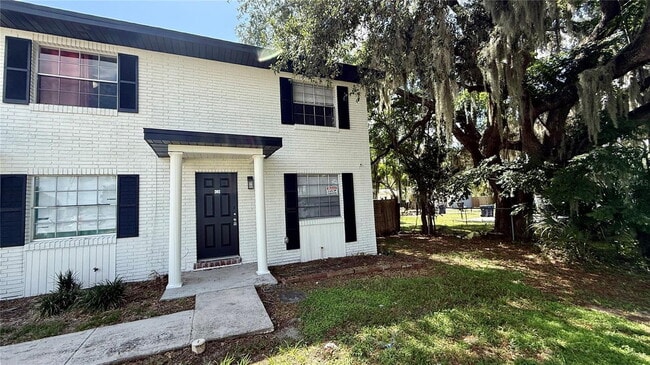 Building Photo - 202 Century Blvd Unit D
