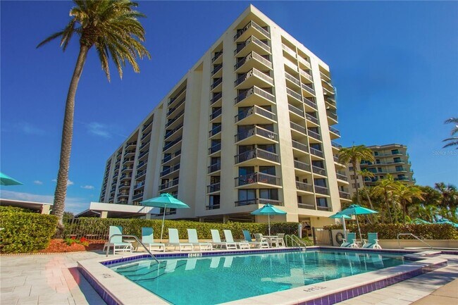 Photo - 690 Island Way Unit 404