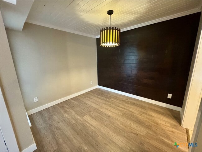 Photo - 1202 Thorpe Ln Unidad 304