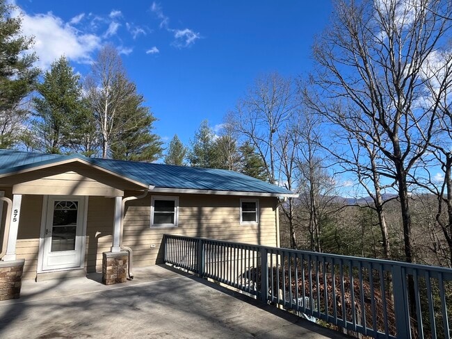 Photo - 575 Riverview Heights St Unit A - 575 Riverview Heights