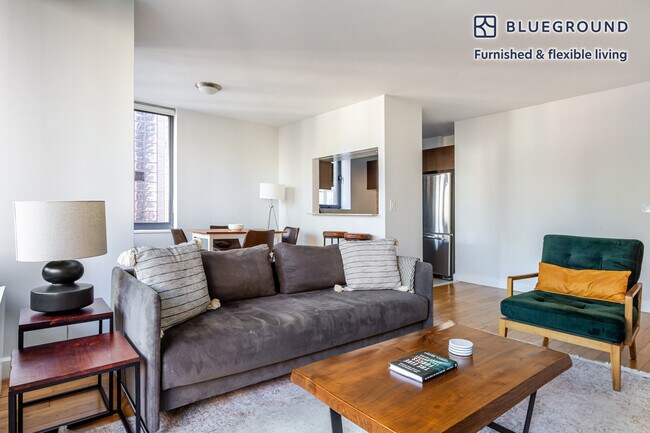 Photo - 235 W 48th St Unidad SI FL27-ID1741