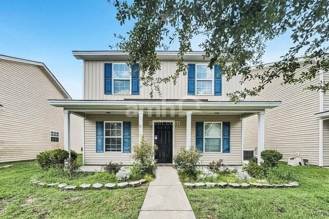 Building Photo - 83 Ristona Dr