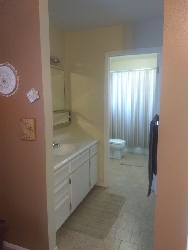 Photo - 4824 Lakeview Cir