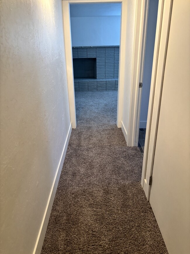 Photo - 672 S 3000 W