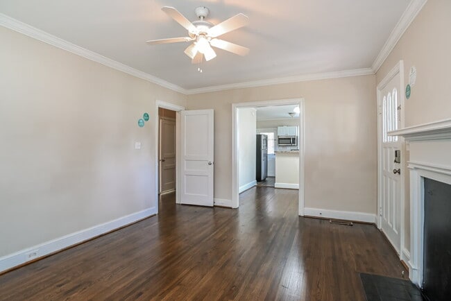 Photo - 2400 Morton St