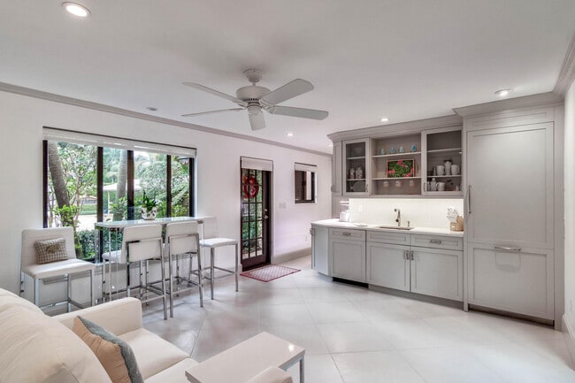 Photo - 226 Chilean Ave Unit 4